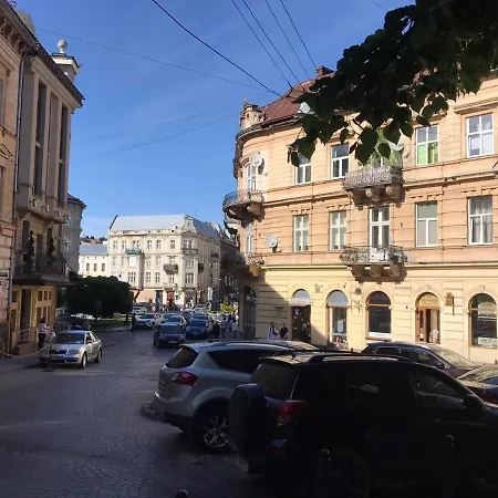 Апартаменти On Shevchenko Avenue