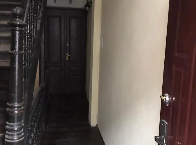 On Shevchenko Avenue リヴィウ