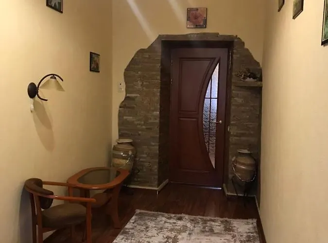 Apartment On Shevchenko Avenue *